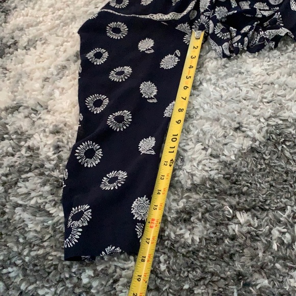 Angel Fashion Women’s Navy blue and White Printed Long Sleeve Blouse Siz… - Picture 6 of 17